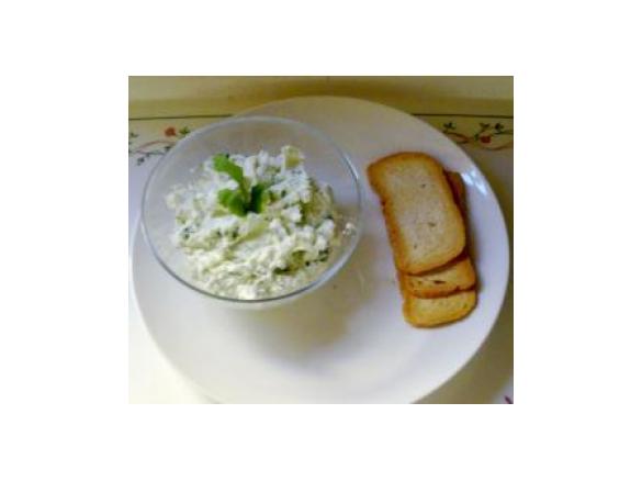 Paté de Requeijão com Coentros e Alho