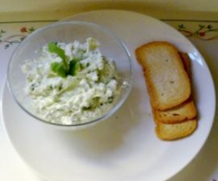 Paté de Requeijão com Coentros e Alho