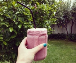 Batido de Morango e Lucuma