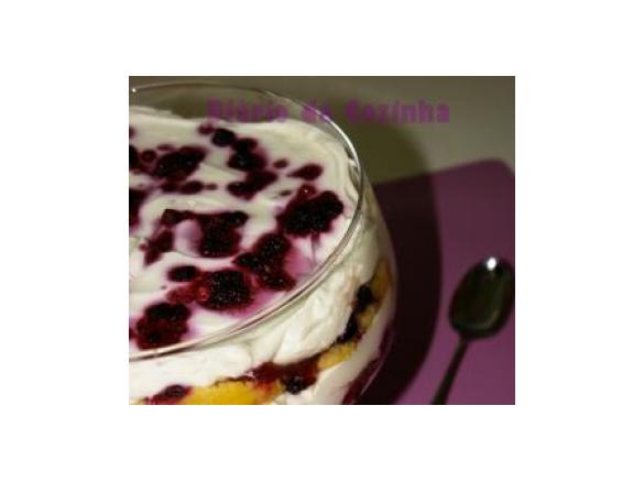 Trifle Frutos do Bosque