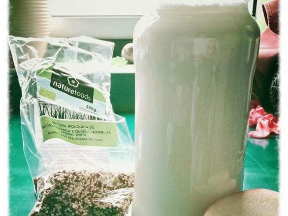 "Leite" de quinoa