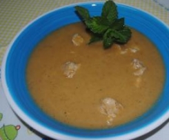 Creme de feijão com carne