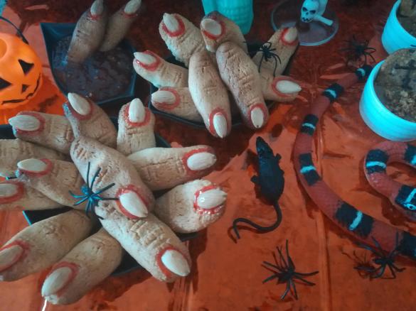 Dedos de Bruxa (sem glúten)