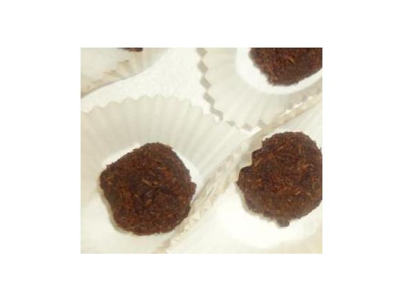 Bolinhas de coco e chocolate