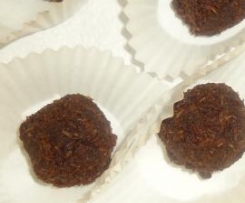 Bolinhas de coco e chocolate