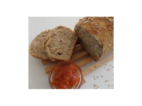 Pão de centeio avelãs e passas