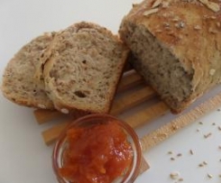 Pão de centeio avelãs e passas