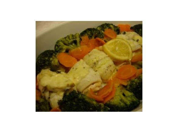 Enroladinhos de pescada mistos ao vapor