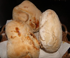 Pão (caseiro) com chouriço
