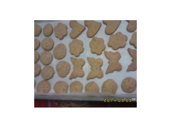 Bolachas,bolinhos de laranja , flor de aniz