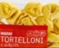 Torteloni com camarão e cogumelos