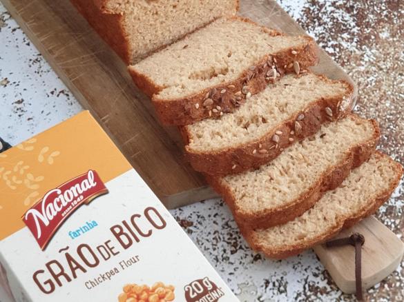Pão de grão de bico (sem glúten)