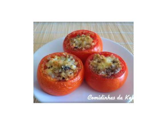 Tomates recheados com cogumelos