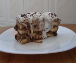 BOLO DE MOUSSE DE CHOCOLATE