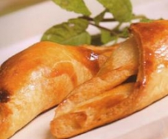 Pãezinhos de linguiça