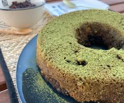 Bolo de Matcha recheado com pasta de feijão Azuki (Anko)