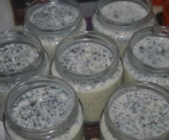 Iogurtes de soja ( sabor a baunilha) e Chia