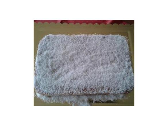 Bolo de côco regado