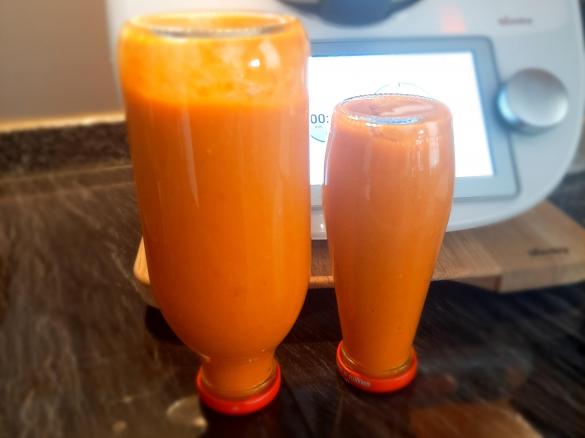 Polpa de tomate com pele e pedives