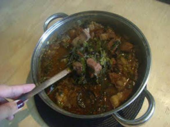 Feijoada com feijão preto