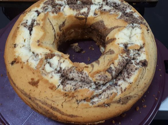 Bolo mármore (aproveitamento de claras)