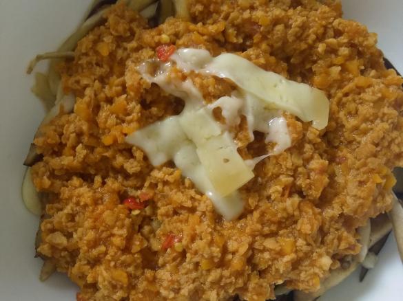 Soja com tiras de beringela