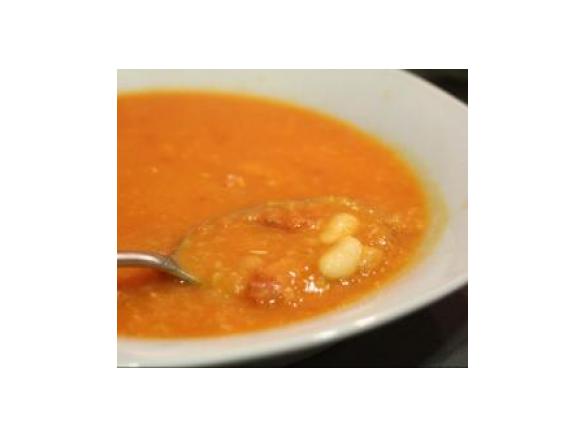 Sopa de Tomate e Feijão