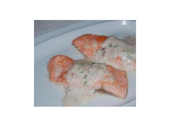 Salmão com Molho de Bacon  