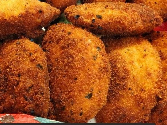 Rissóis de Atum ( recheio c/ Bechamel )