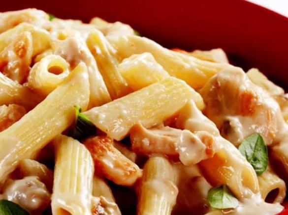 PORCO COM MASSA PENNE