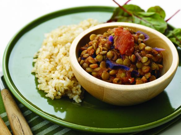 Lentilhas estufadas com cebola e tomate
