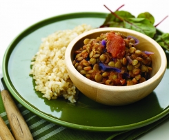 Lentilhas estufadas com cebola e tomate