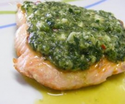 Salmão com molho verde