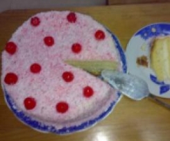 Bolo Fofo com Creme Fresco de Côco