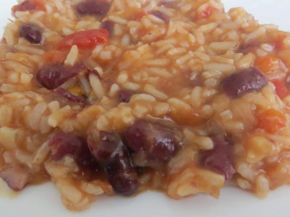 ARROZ DE FEIJÃO E TOMATE DELICIOSO