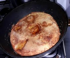 Bolo caramelizado de um ovo na frigideira