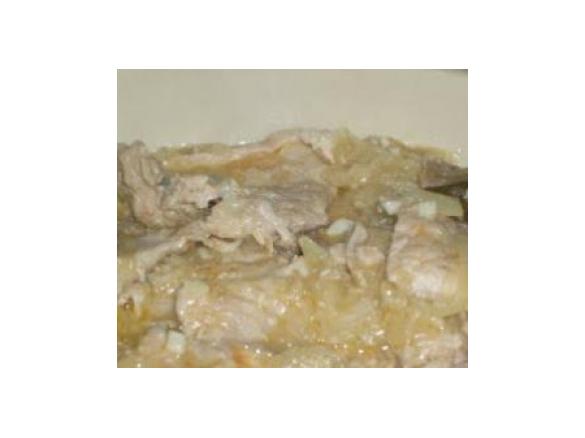 Bifes em molho de cebola