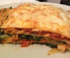 Lasanha de atum e espinafres