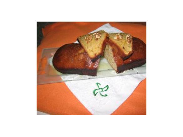 Bolo Citrino com nozes