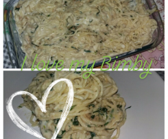 Massa com atum e espinafres