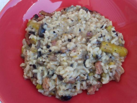 Risotto de cogumelos e espargos
