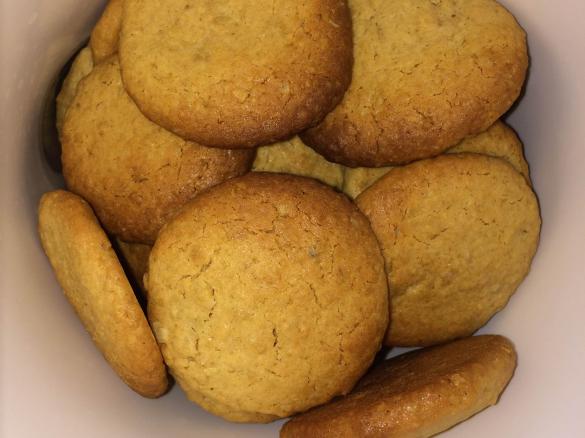 Bolachas aveia e manteiga amendoim