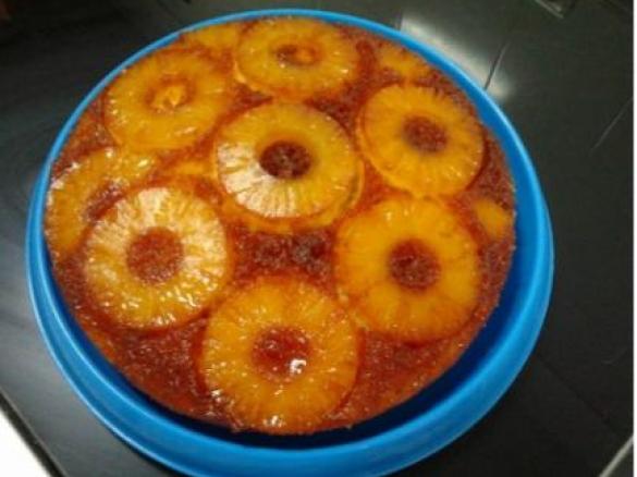 Bolo de ananás