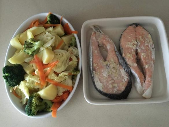 Variante de Salmão com Legumes a Vapor