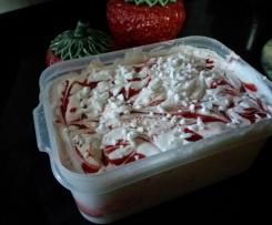 Gelado de morango e suspiros