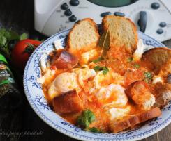 Sopas de Tomate com Ovos Escalfados e Oregãos