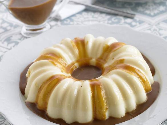 Bavaroise de baunilha e creme de caramelo com café