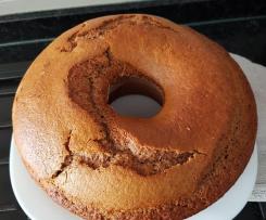 Bolo de mel e canela
