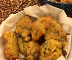 Pataniscas de alho francês e couve (sem glutén)