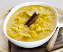 Caril de frango à Tailandesa